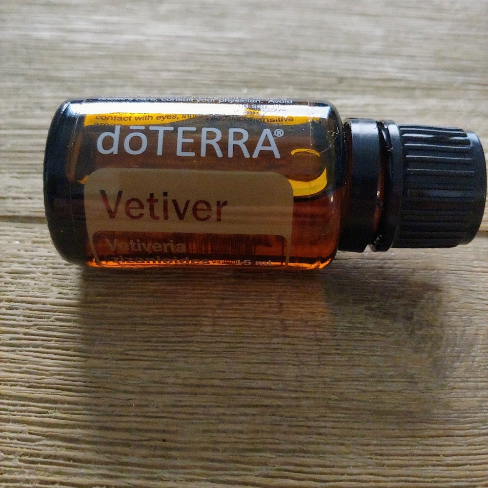 Vetiver Essential Oil